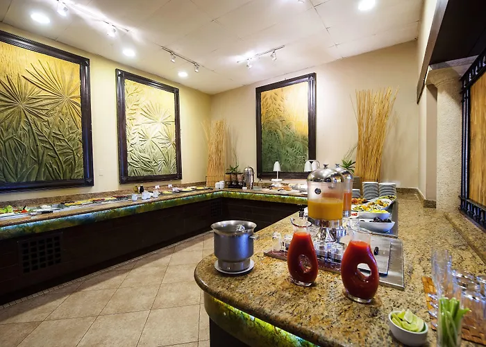 Occidental Papagayo (adults Only)